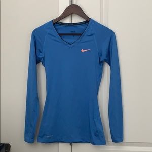 NIKE DRI-FIT long sleeve shirt